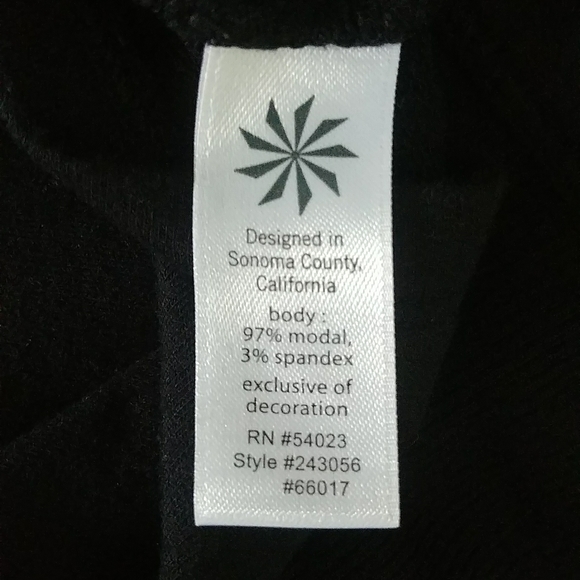 Athleta Top - Picture 8 of 8